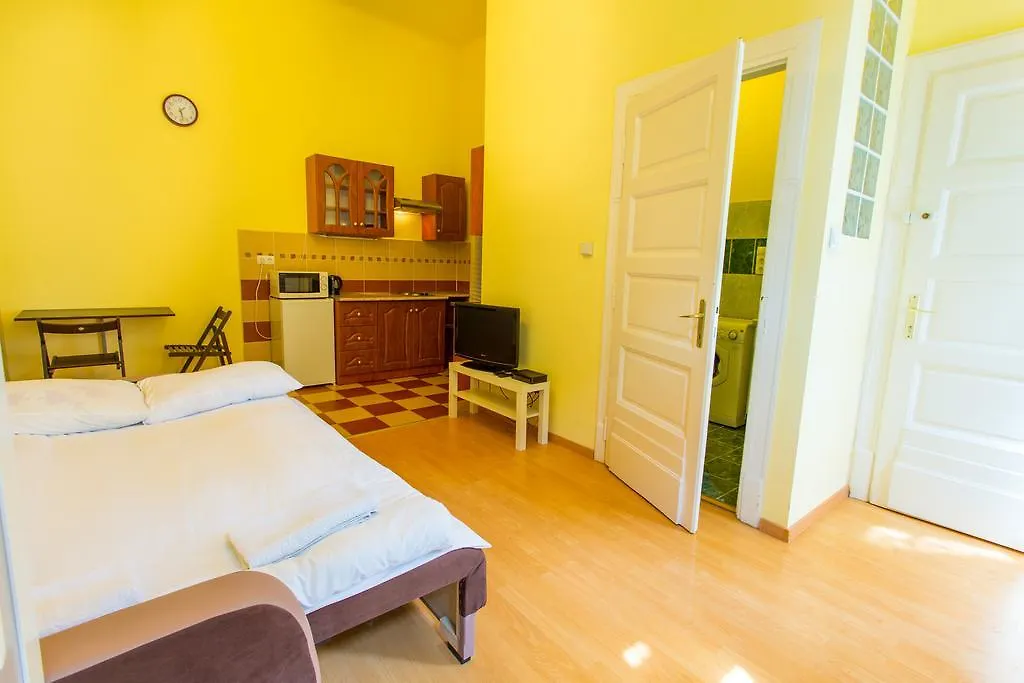 Puskin Studios Budapest 0*,  Hungary